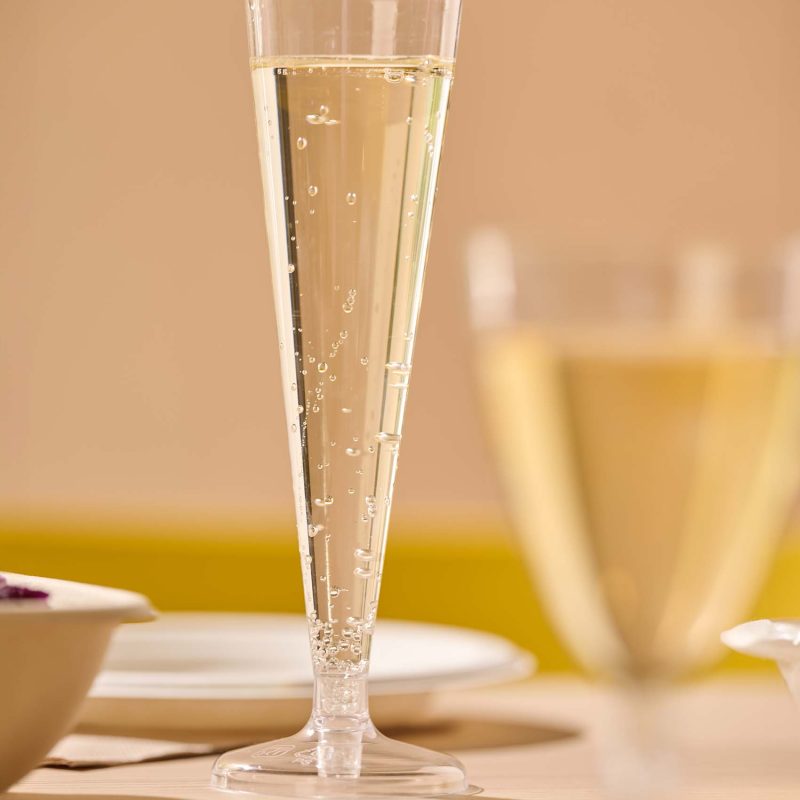 NUPIK CHAMPAGNE GLASS_Champagne_Restaurant_Table2 NUPIK CHAMPAGNE GLASS_Champagne_Restaurant_Table2